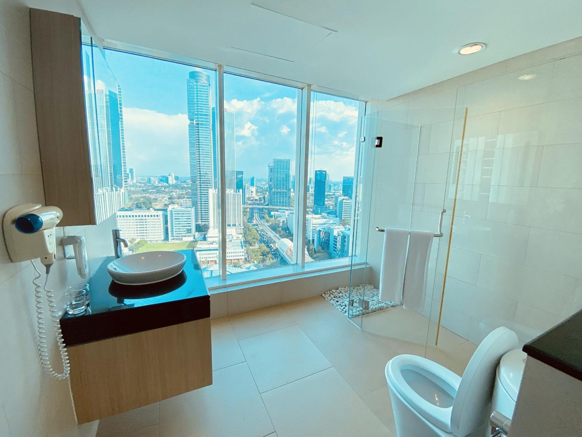 The H Tower Rasuna Suites Kuningan Jakarta By Villaloka Dış mekan fotoğraf